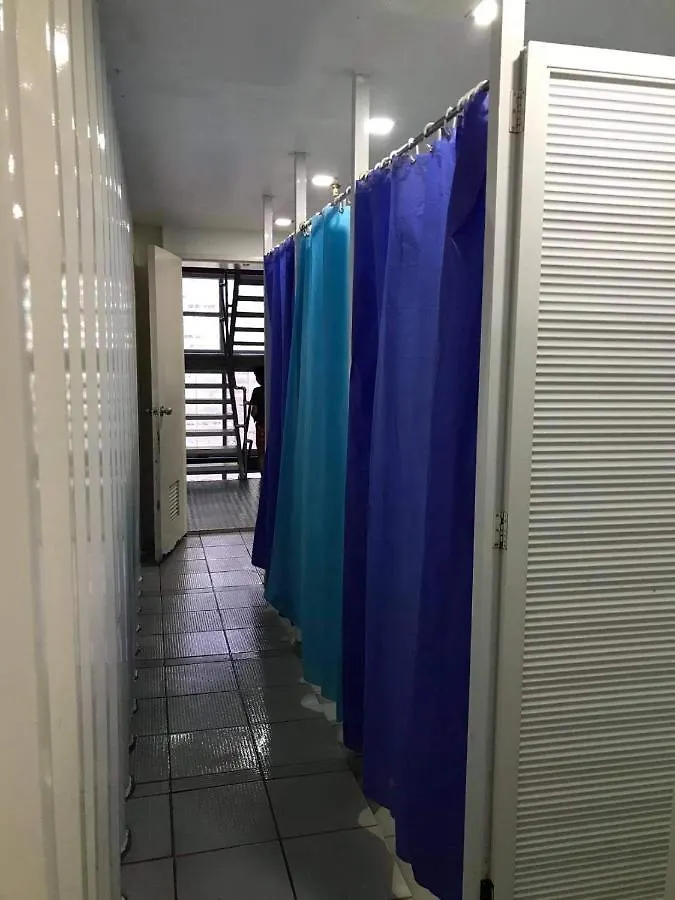 Burgos Hub Hostel Pasay